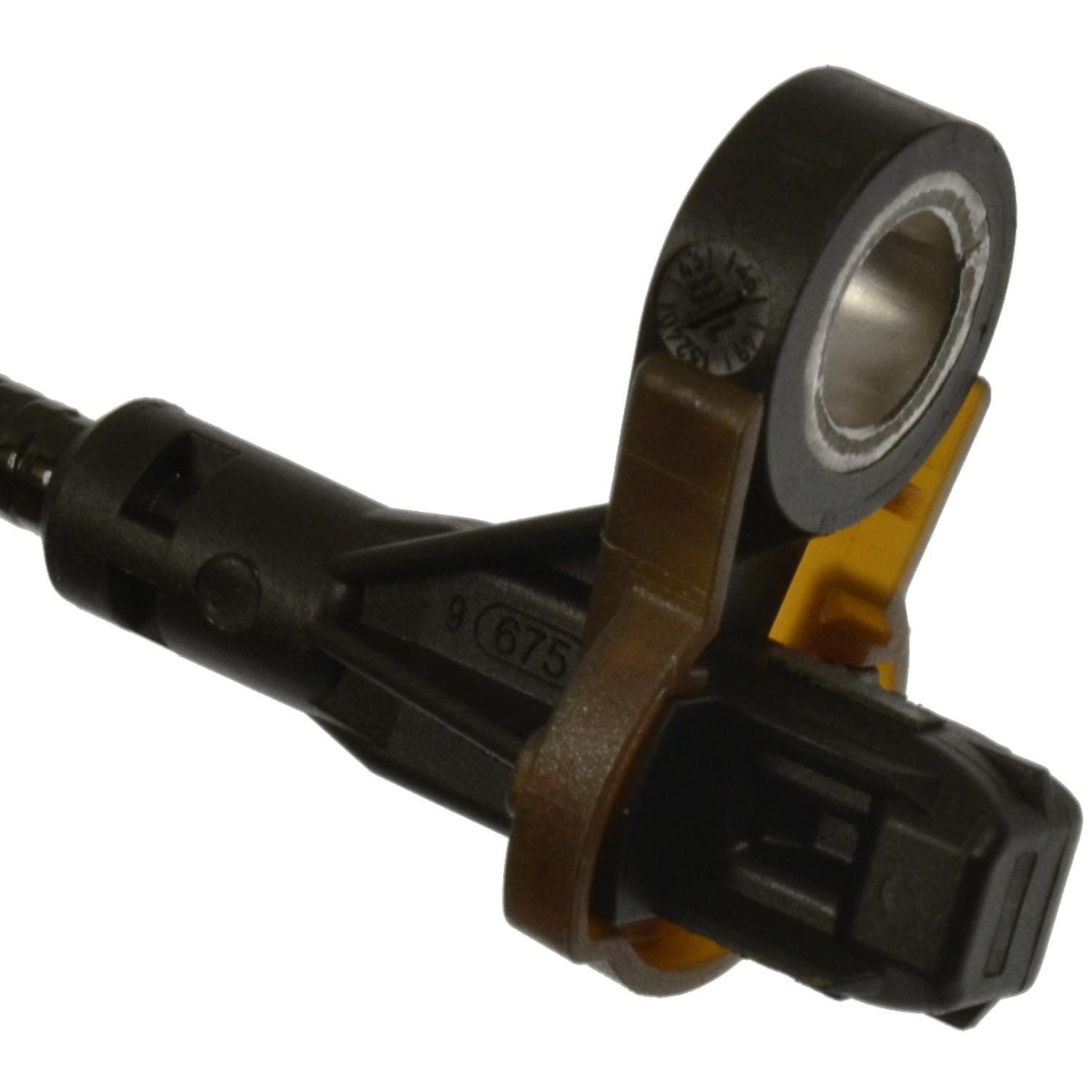BWD ABS3195 - ABS Wheel Speed Sensor BWD ABS3195 ABS Wheel Speed Sensor product image 1 of 3