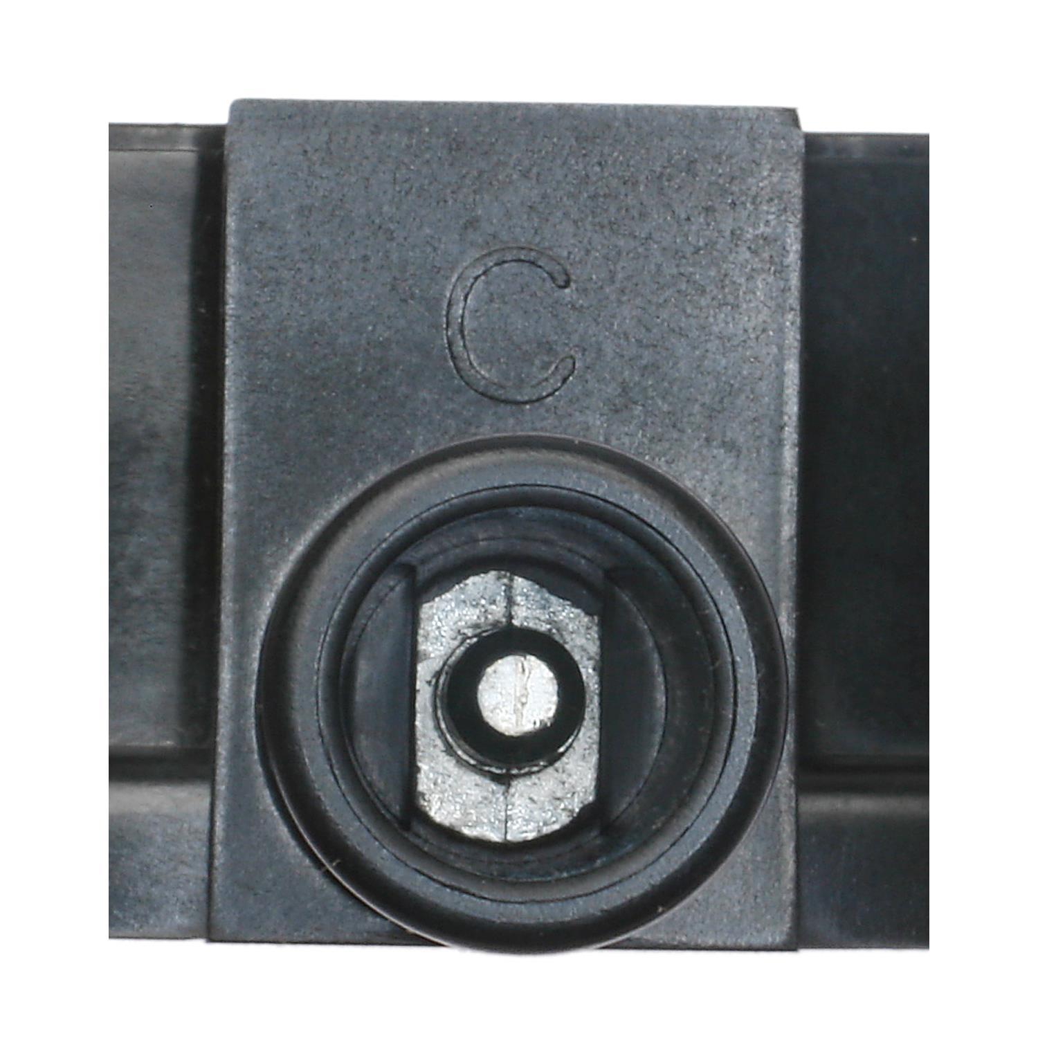 BWD C284 - Distributor Cap and Rotor Kit BWD C284 Distributor Cap and Rotor Kit product image 3 of 5