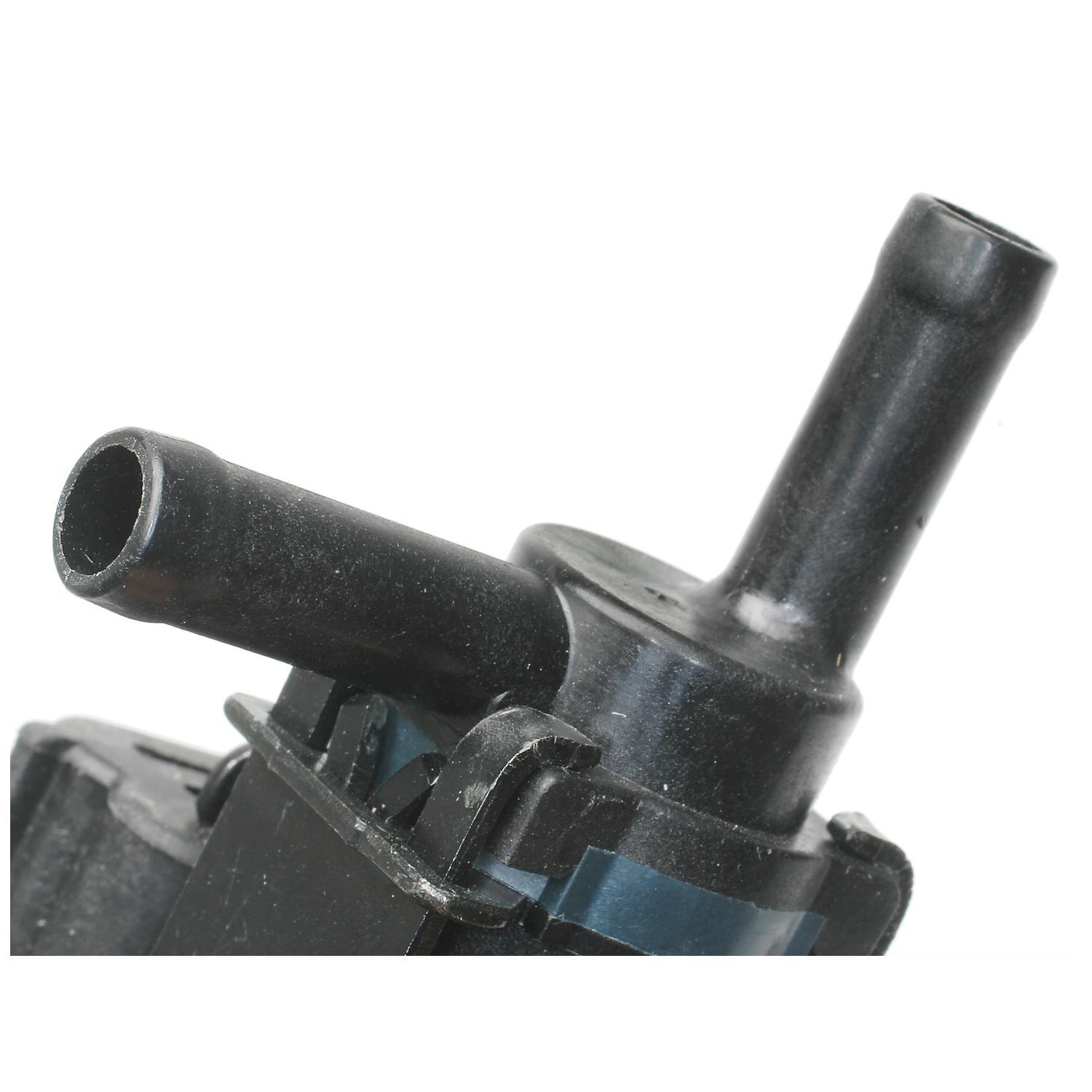 BWD CP586 - Vapor Canister Purge Solenoid BWD CP586 Vapor Canister Purge Solenoid product image 1 of 5