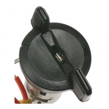 BWD CS254L - Ignition Lock Cylinder BWD CS254L Ignition Lock Cylinder product image 1 of 9