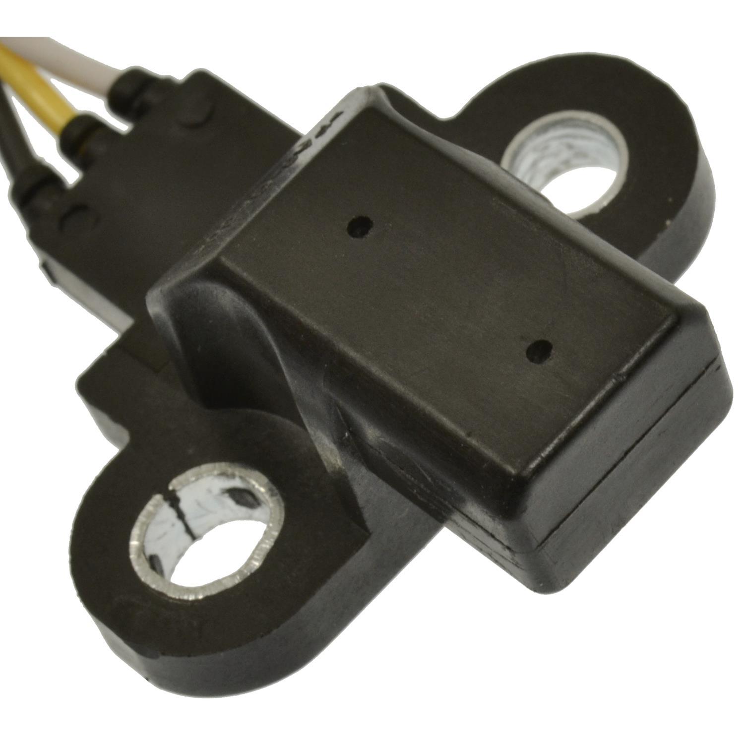 BWD CSS1027 Engine Crankshaft Position Sensor product image 1 of 9