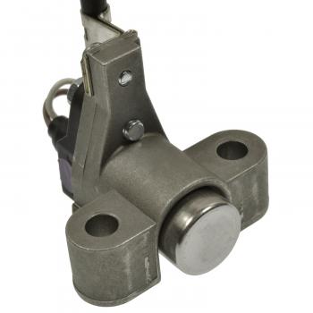 BWD CSS1582 - Engine Camshaft Position Sensor BWD CSS1582 Engine Camshaft Position Sensor product image 1 of 10