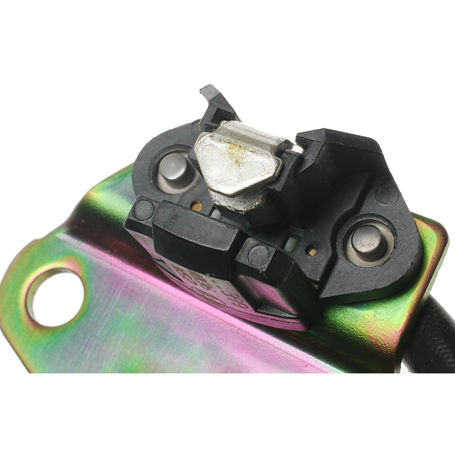 BWD CSS1628 Engine Camshaft Position Sensor product image 1 of 9