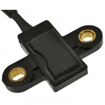 BWD CSS2012 Engine Crankshaft Position Sensor product image 1 of 3
