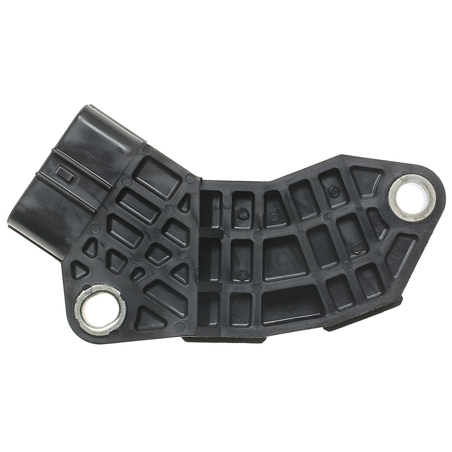 BWD CSS979 Engine Crankshaft Position Sensor product image 1 of 9