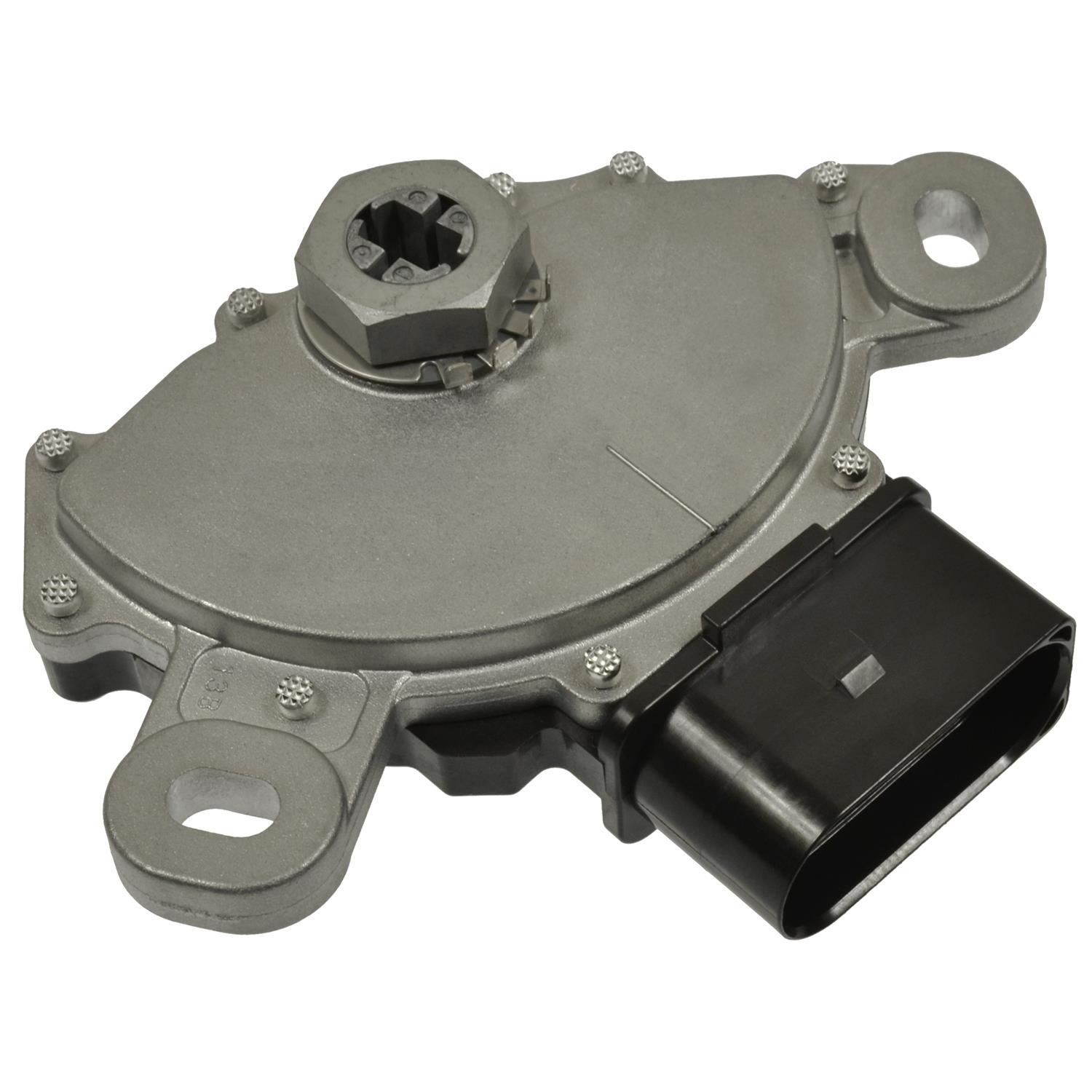 BWD CSW586 - Neutral Safety Switch BWD CSW586 Neutral Safety Switch product image 2 of 3
