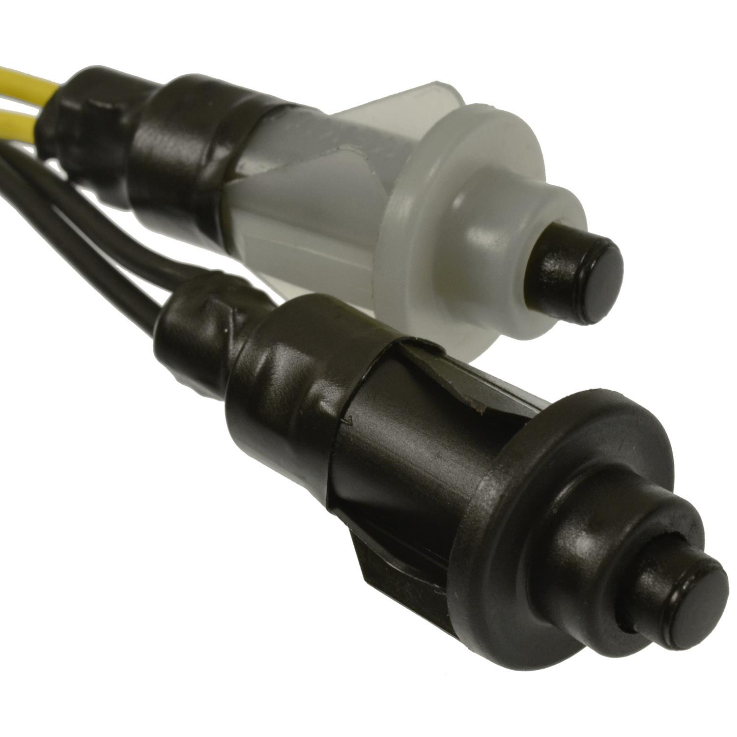BWD CSW669 - Clutch Starter Safety Switch BWD CSW669 Clutch Pedal Position Switch product image 1 of 3