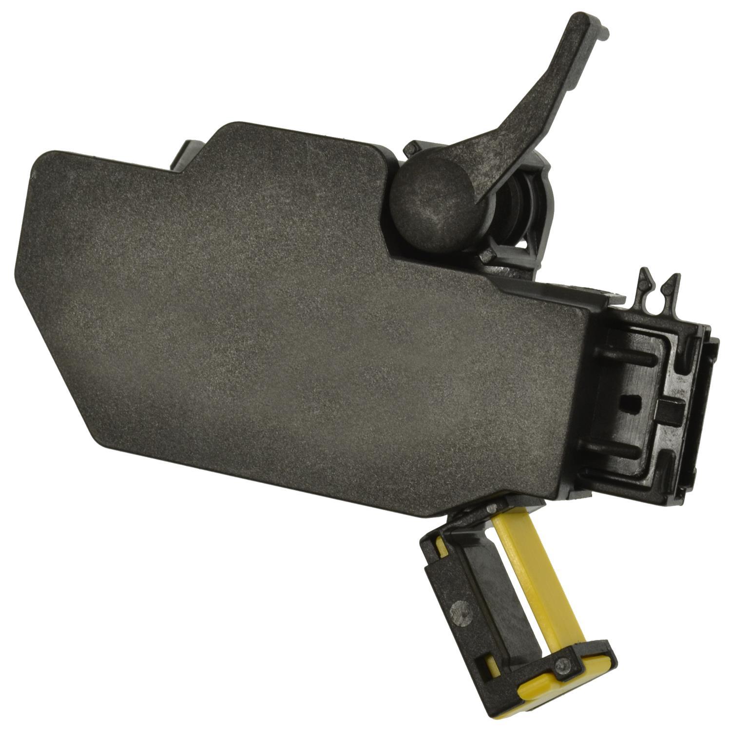 BWD CSW761 - Clutch Starter Safety Switch BWD CSW761 Clutch Starter Safety Switch product image 2 of 3