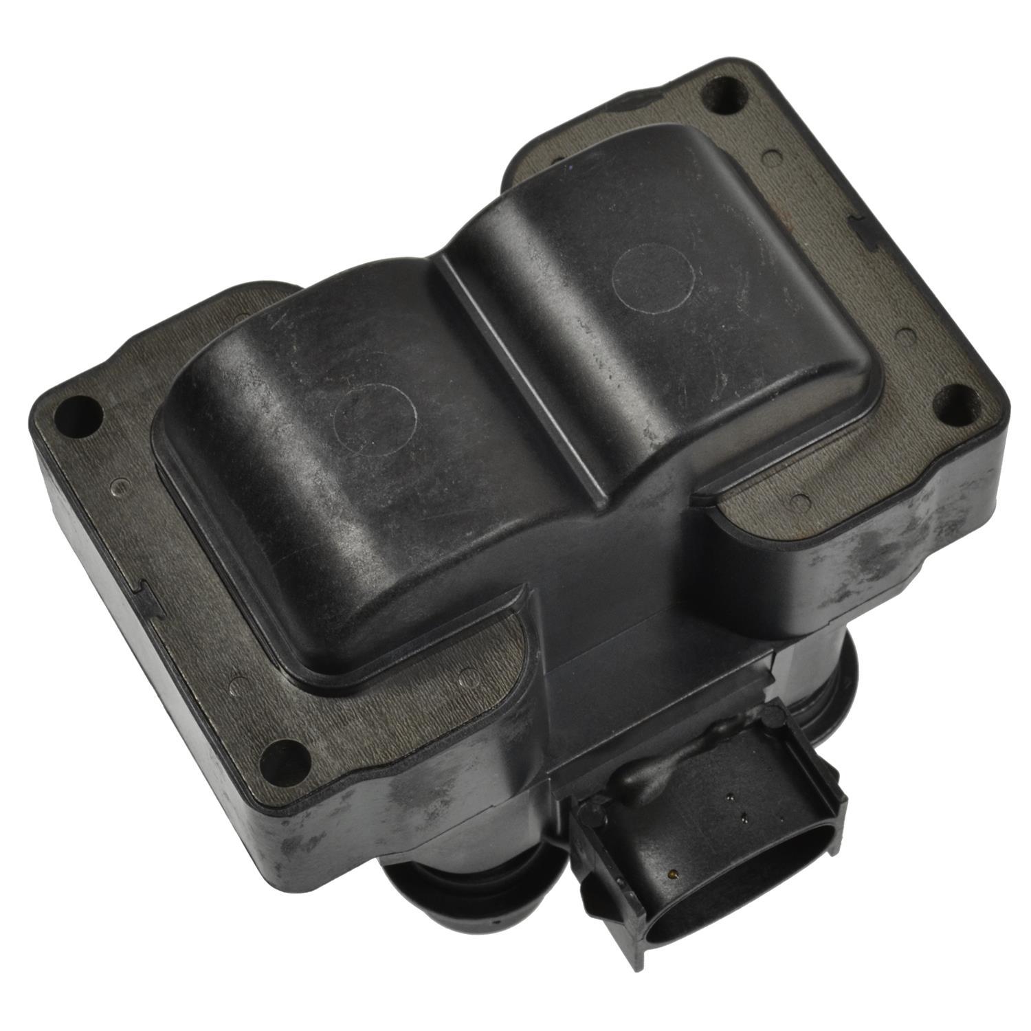 BWD E96 - Ignition Coil BWD E96 Ignition Coil product image 1 of 7