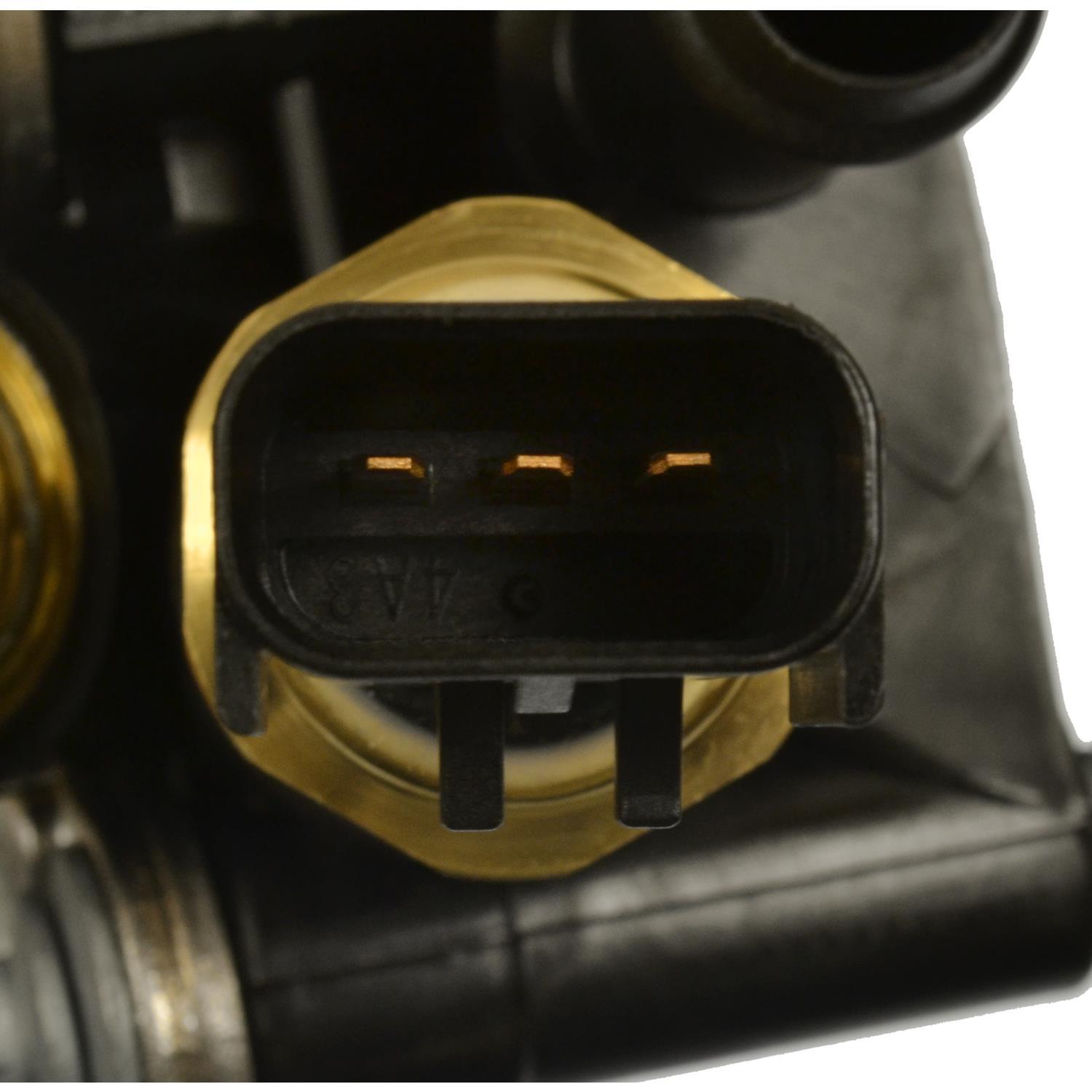 BWD EFH100 - Engine Oil Filter Housing BWD EFH100 Engine Oil Filter Housing product image 4 of 6