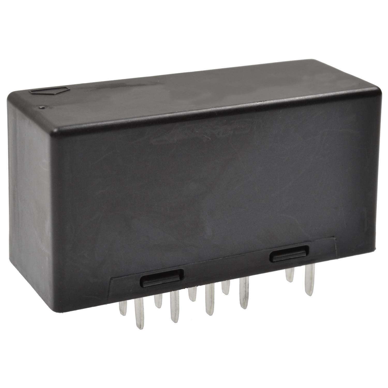 BWD FC687 - Turn Signal Flasher BWD FC687 Turn Signal Flasher product image 1 of 3