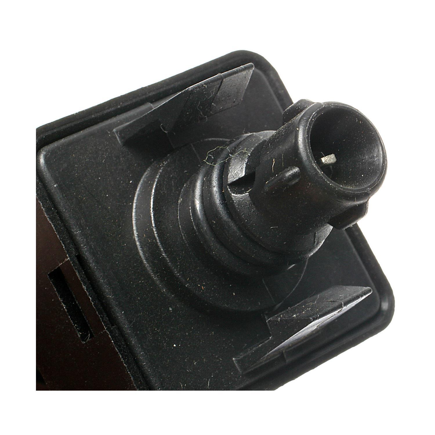 BWD FS3037 - Engine Coolant Level Sensor BWD FS3037 Engine Coolant Level Sensor product image 1 of 3
