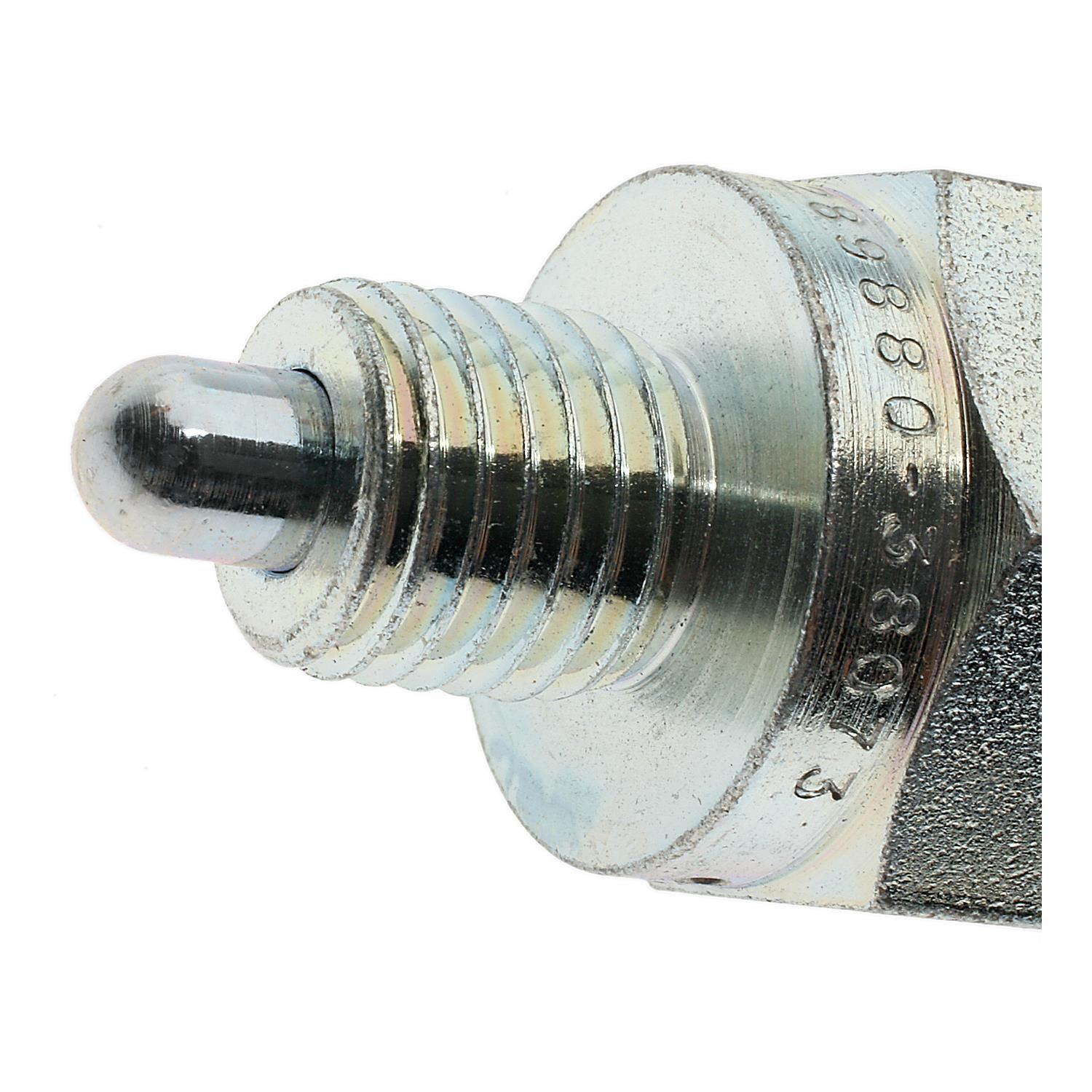BWD FWD23 - 4WD Indicator Lamp Switch BWD FWD23 4WD Indicator Lamp Switch product image 3 of 5