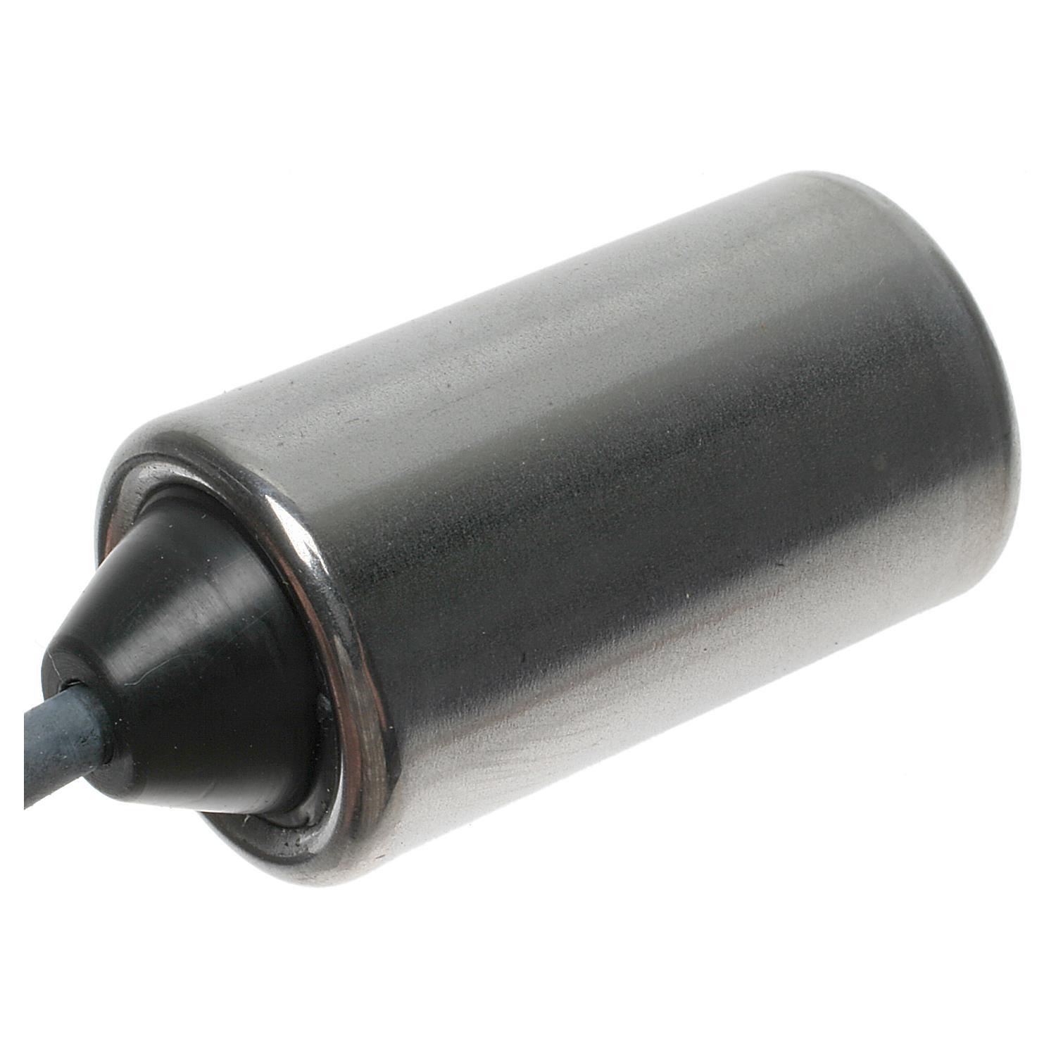 BWD G582 - Ignition Condenser BWD G582 Ignition Condenser product image 1 of 3