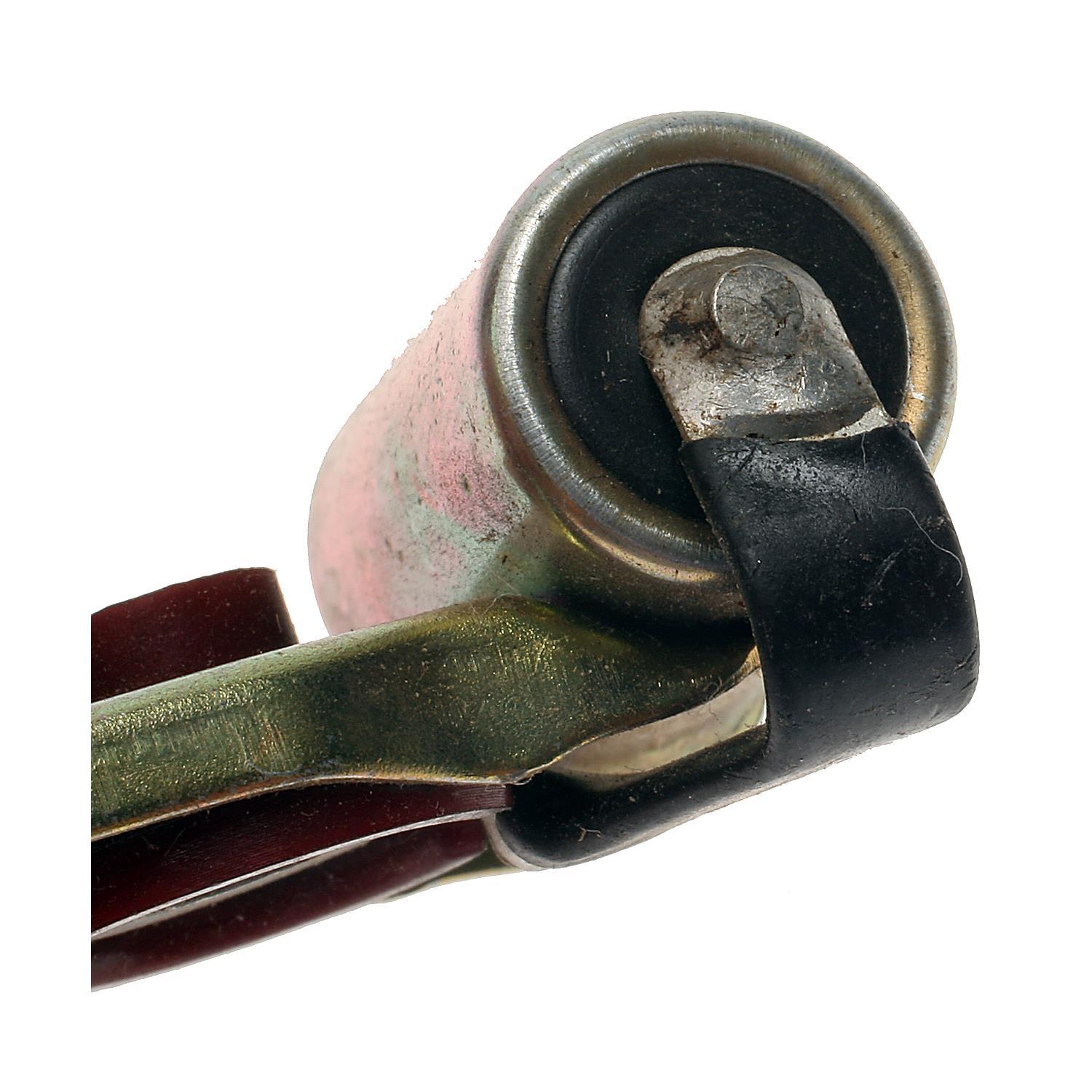 BWD G672 - Radio Capacitor BWD G672 Alternator Capacitor product image 3 of 3