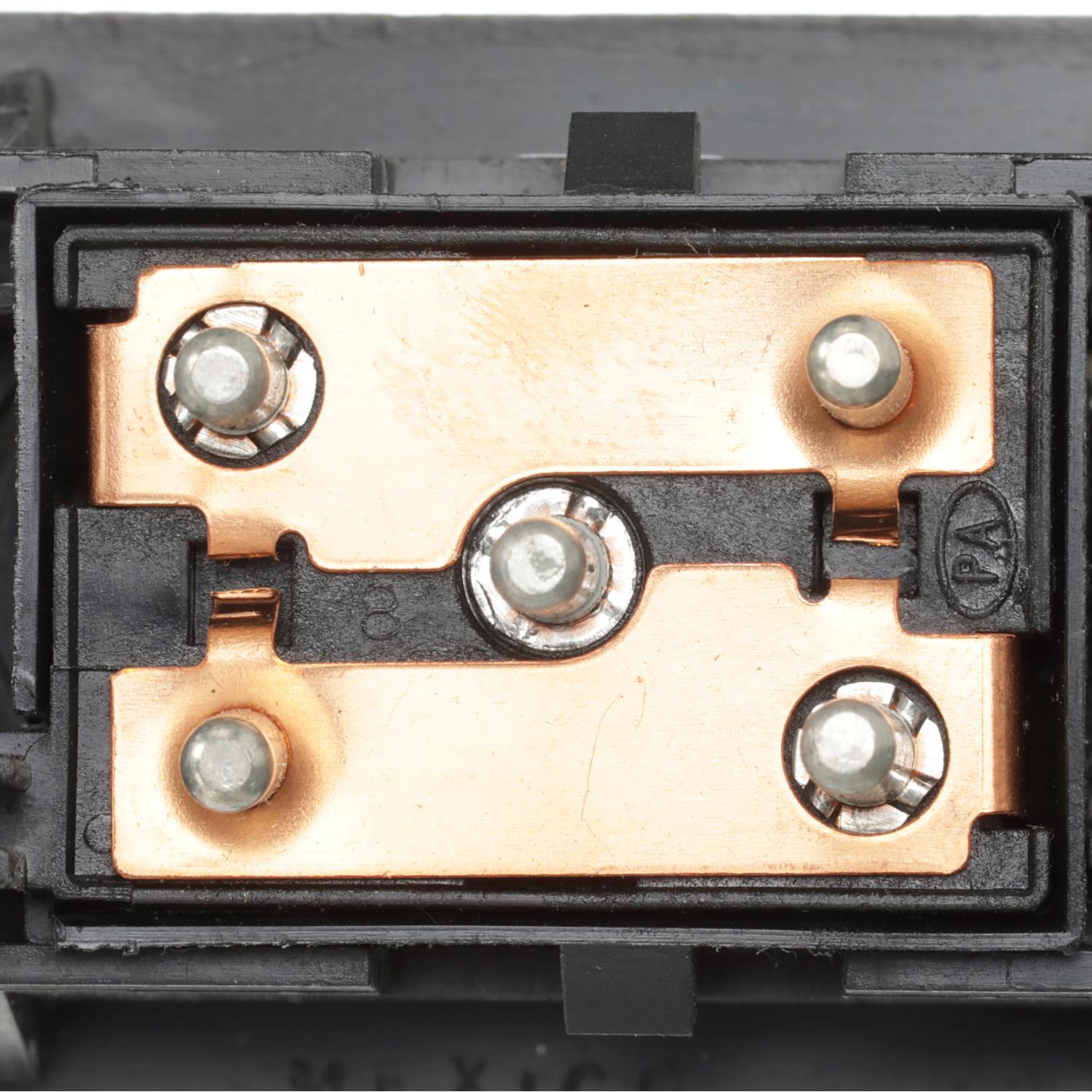 BWD PDL233 - Door Lock Switch BWD PDL233 Door Lock Switch product image 5 of 6