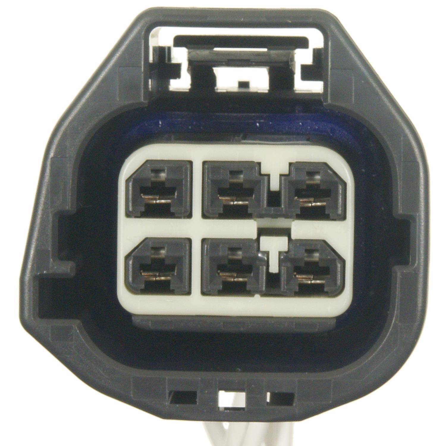 BWD PT1069 - Headlight Connector BWD PT1069 Fuel Tank Harness Connector product image 1 of 3