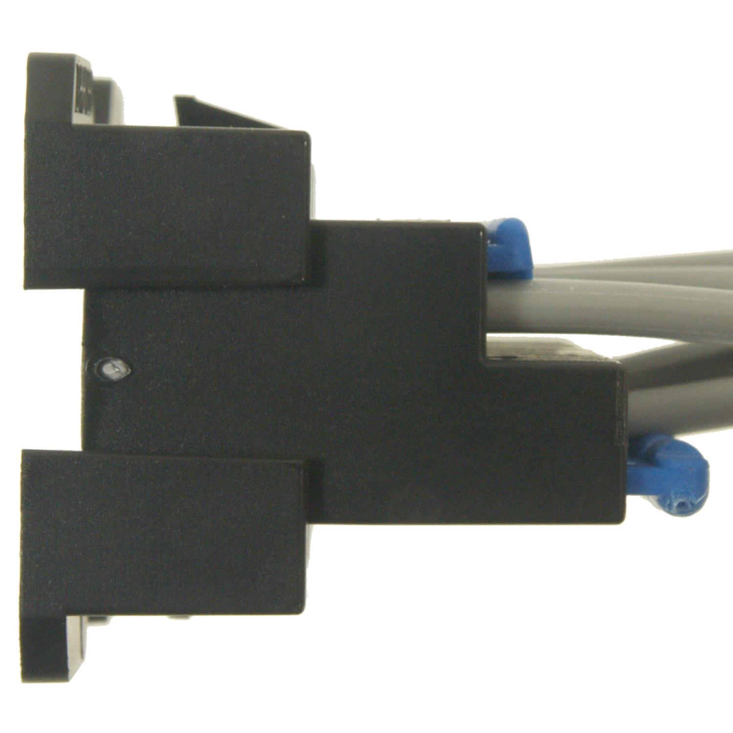 BWD PT1134 - Headlight Switch Connector BWD PT1134 Fog Light Switch Connector product image 3 of 3