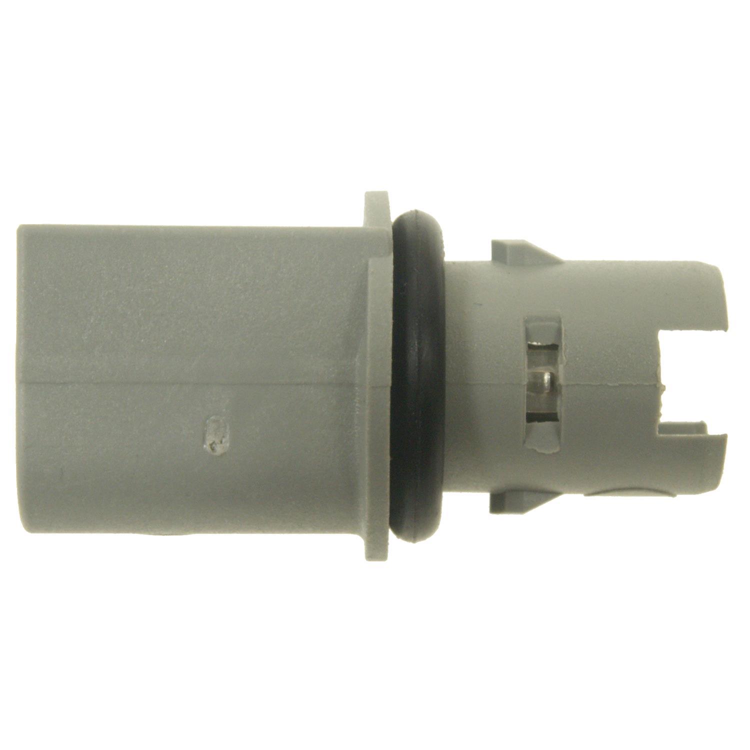 BWD PT12260 - Side Marker Light Socket BWD PT12260 Back Up Light Socket product image 4 of 4