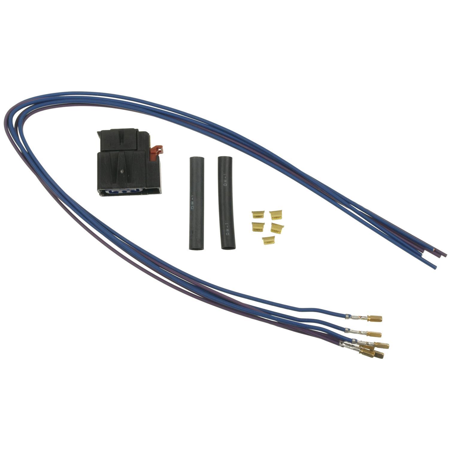 BWD PT1271 - Parking and Turn Signal Light Connector BWD PT1271 Parking and Turn Signal Light Connector product image 2 of 5