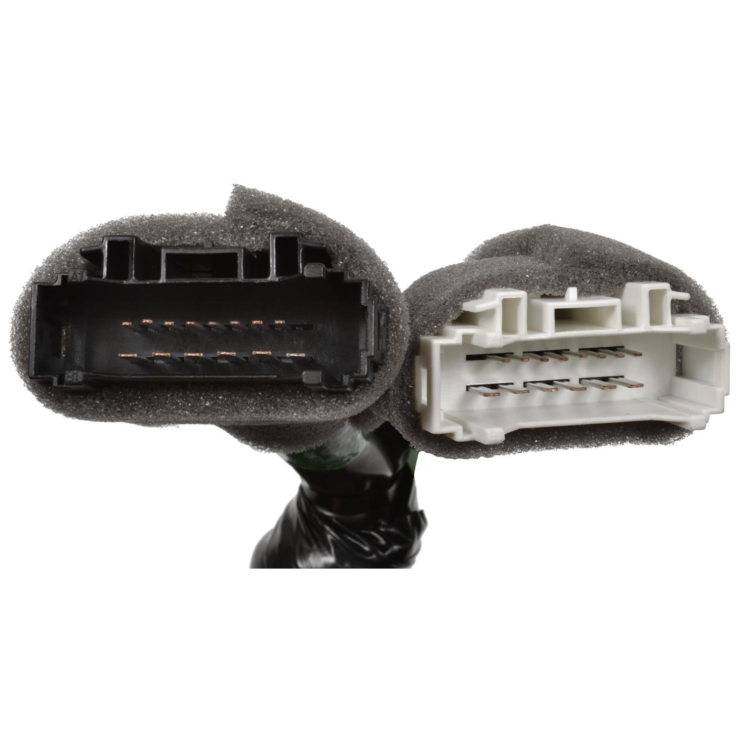 BWD PT2093 - A/C Compressor Cut-Out Switch Harness Connector BWD PT2093 A/C Compressor Cut-Out Switch Harness Connector product image 1 of 3