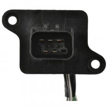 BWD PT2123 Brake / Tail / Turn Signal Light Connector product image 3 of 3