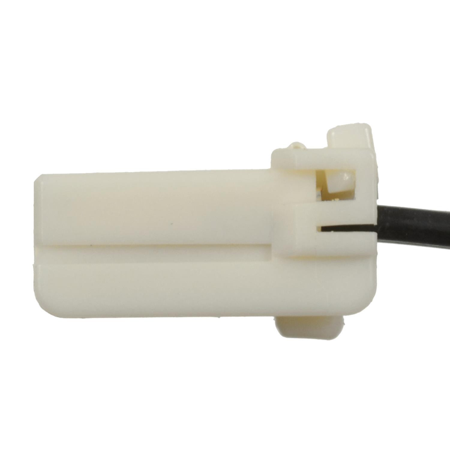 BWD PT2146 - Rear Window Defroster Switch Connector BWD PT2146 Anti-Theft Transceiver Connector product image 1 of 3