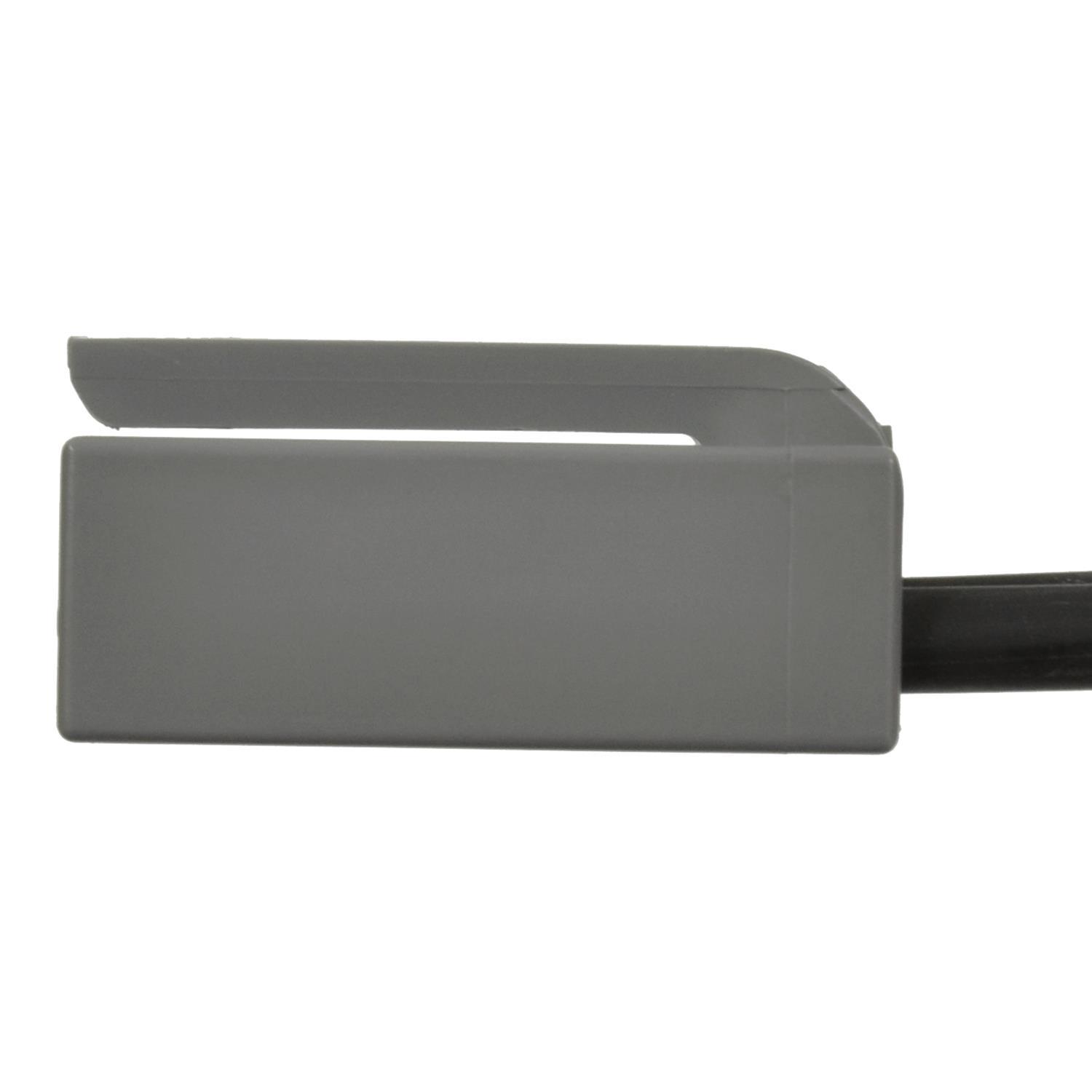 BWD PT2148 - Windshield Wiper Motor Connector BWD PT2148 Brake Fluid Level Sensor Connector product image 1 of 3