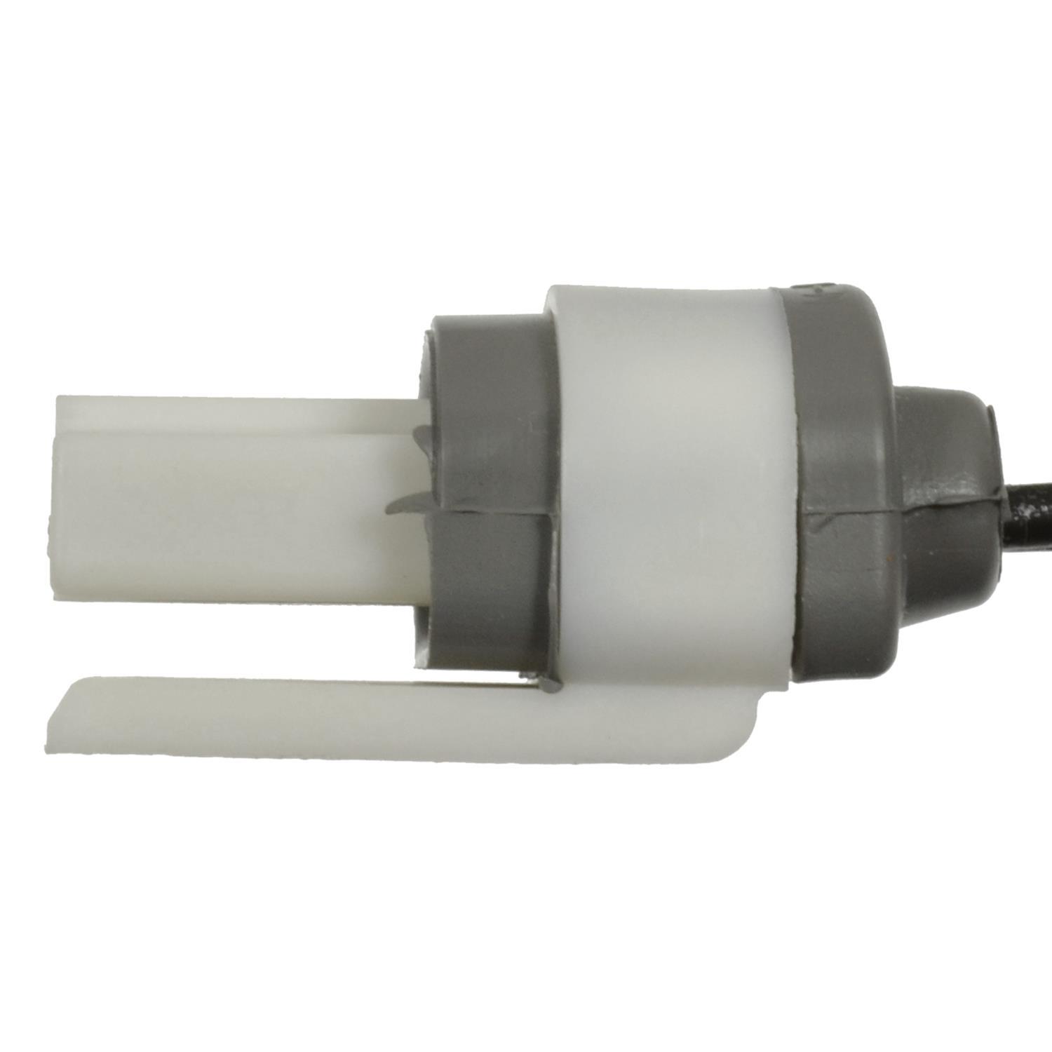 BWD PT2196 - Brake Fluid Level Sensor Connector BWD PT2196 A/C Compressor Cut-Out Switch Harness Connector product image 1 of 3