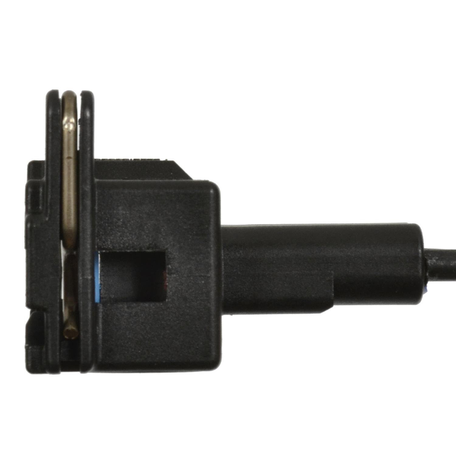 BWD PT2239 - Fog Light Connector BWD PT2239 Clutch Pedal Position Switch Connector product image 1 of 3