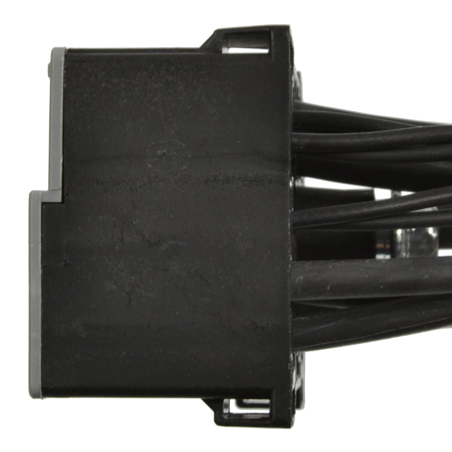 BWD PT2244 - Ignition Switch Connector BWD PT2244 A/C Compressor Cut-Out Switch Harness Connector product image 1 of 6
