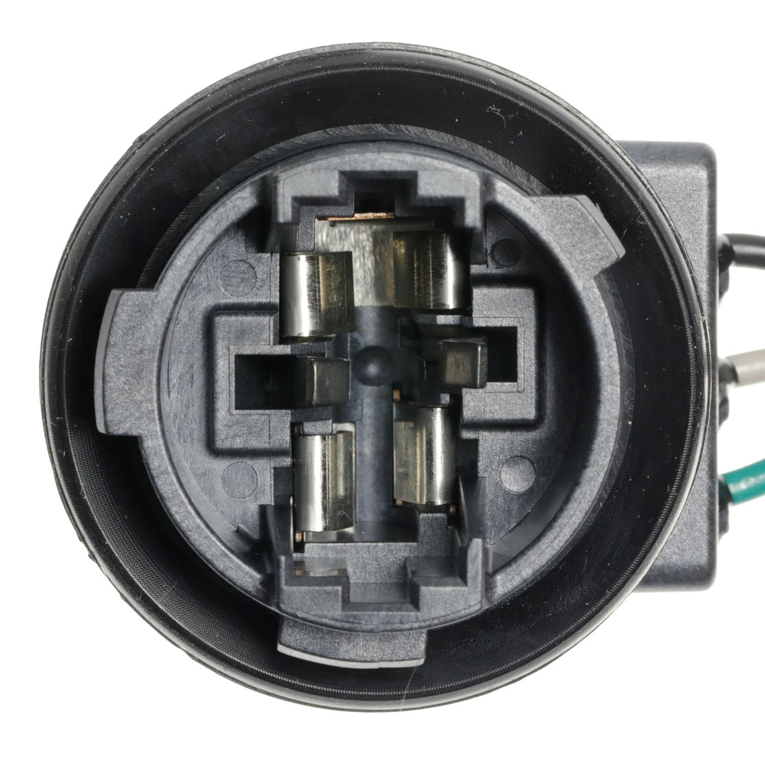 BWD PT2369 - Tail Lamp Socket BWD PT2369 A/C Compressor Cut-Out Switch Harness Connector product image 2 of 12