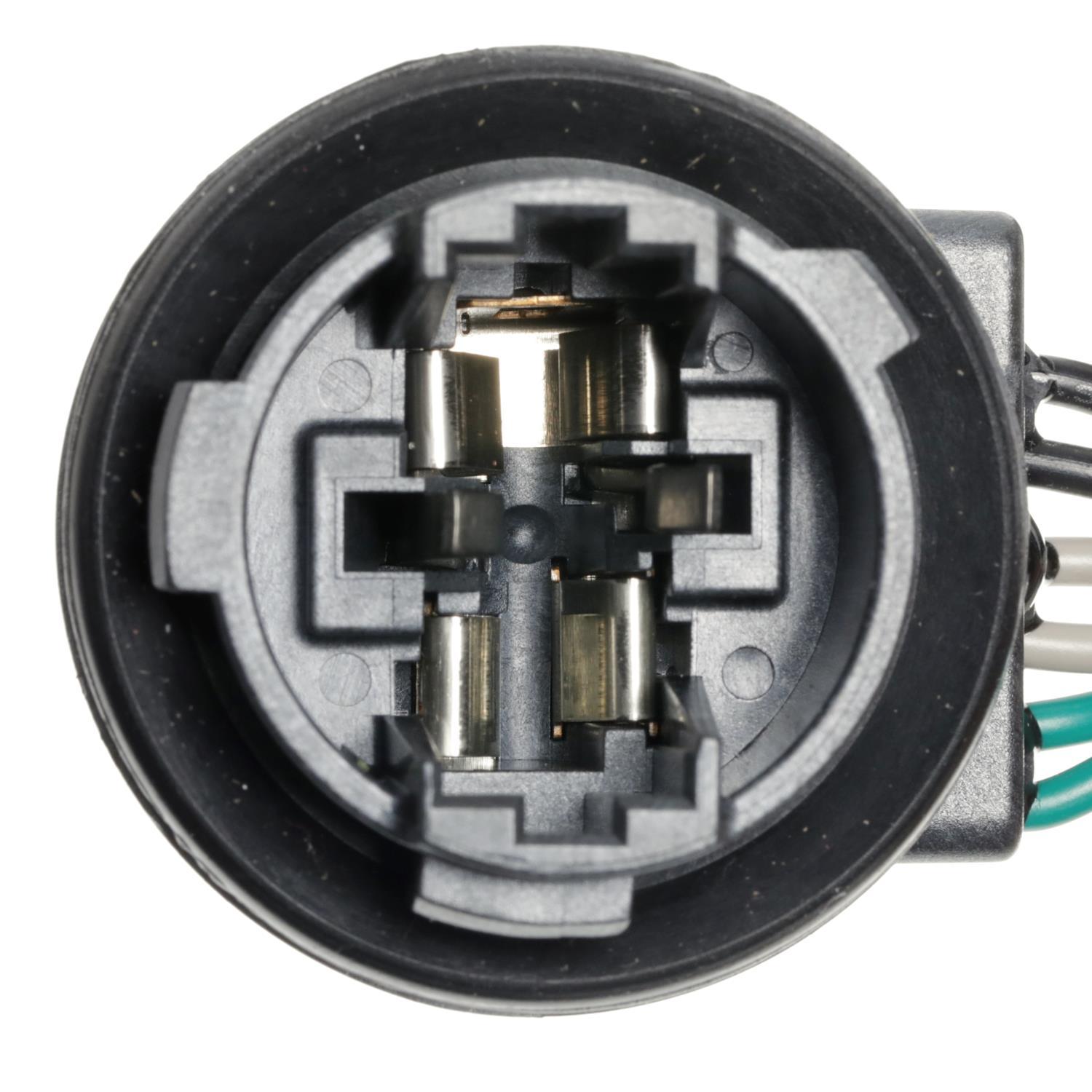 BWD PT2369 - Tail Lamp Socket BWD PT2369 A/C Compressor Cut-Out Switch Harness Connector product image 11 of 12