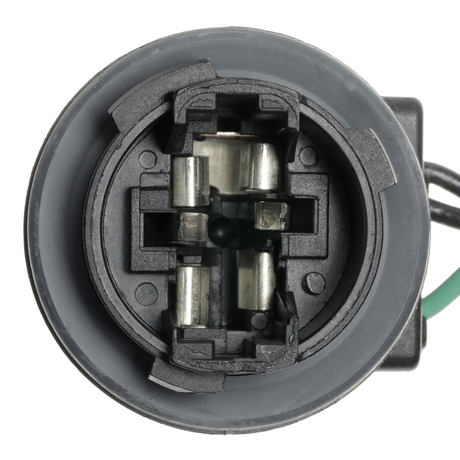 BWD PT2372 - Tail Lamp Socket BWD PT2372 A/C Compressor Cut-Out Switch Harness Connector product image 12 of 12