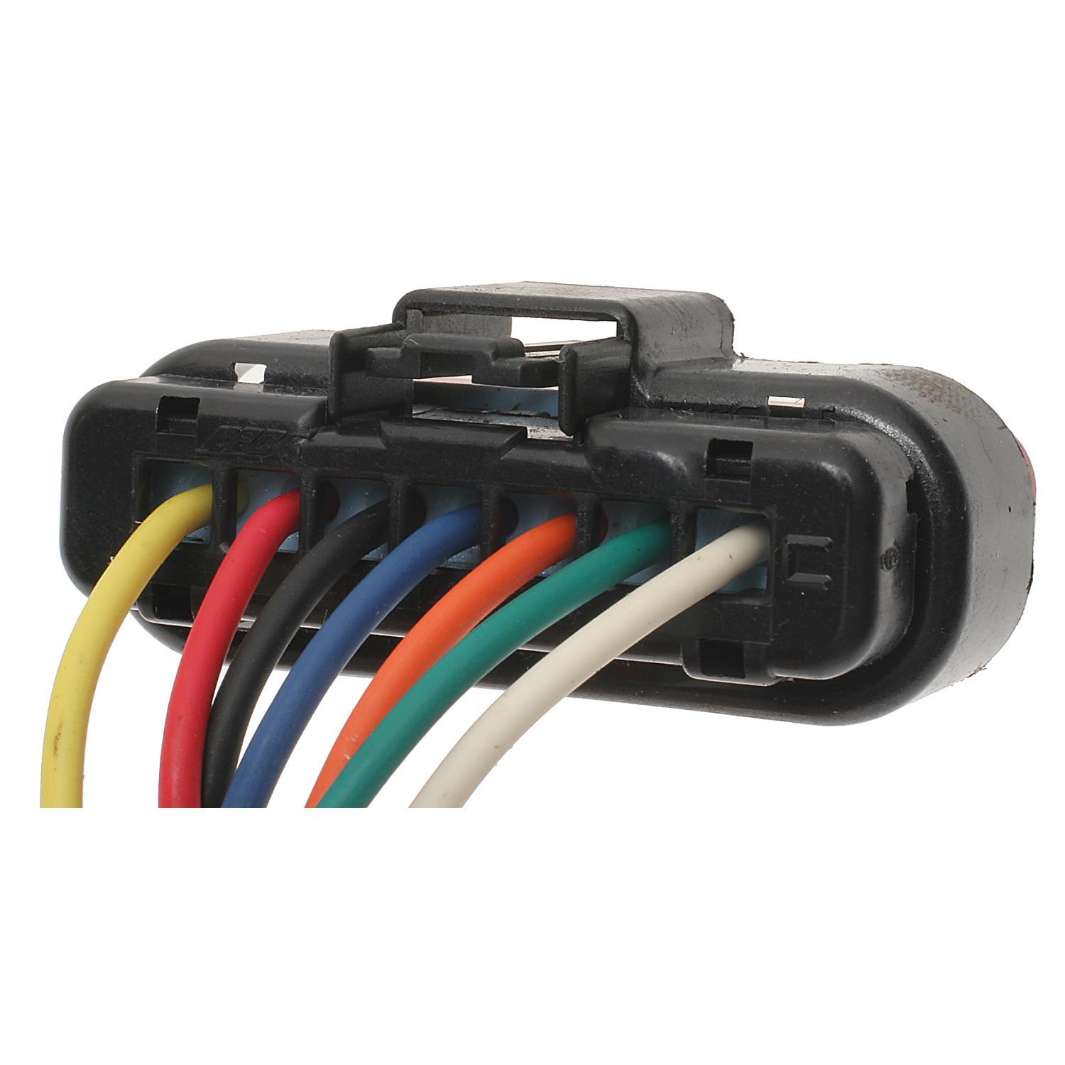 BWD PT324 - Windshield Wiper Switch Connector BWD PT324 Windshield Wiper Motor Connector product image 1 of 3