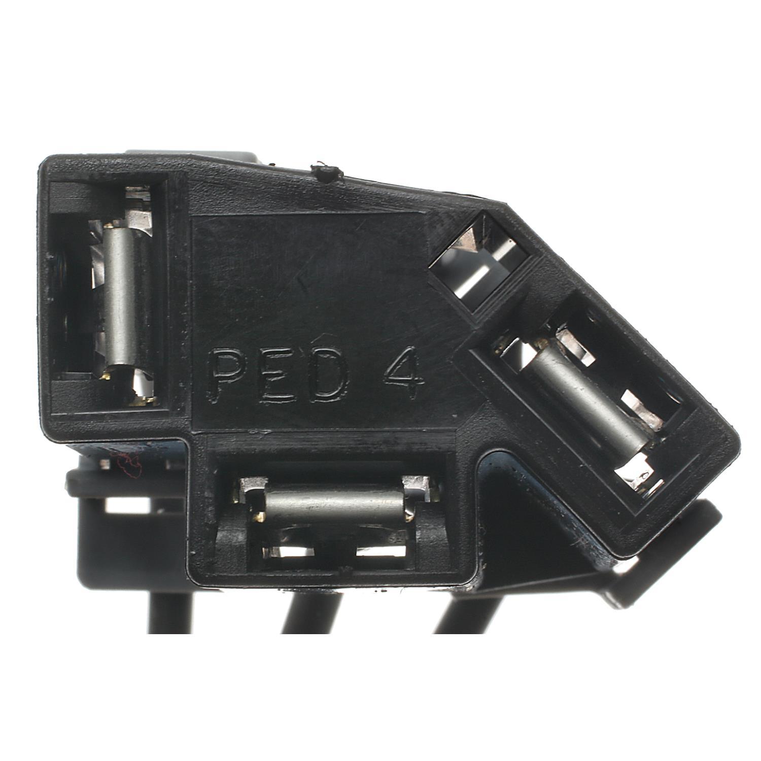BWD PT338 - Headlight Connector BWD PT338 Headlight Connector product image 3 of 3