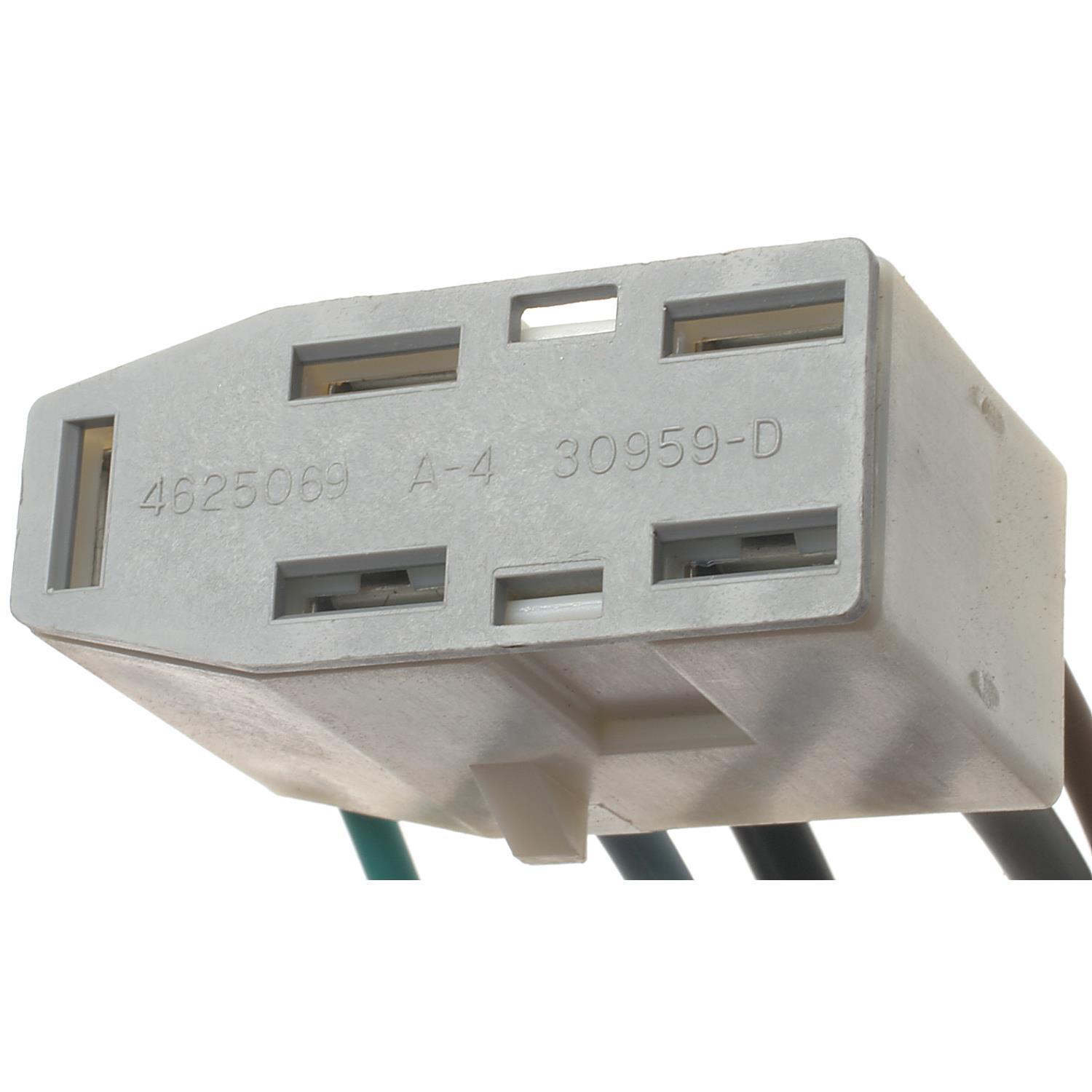 BWD PT5692 - HVAC Blower Motor Resistor Connector BWD PT5692 HVAC Blower Motor Connector product image 3 of 3