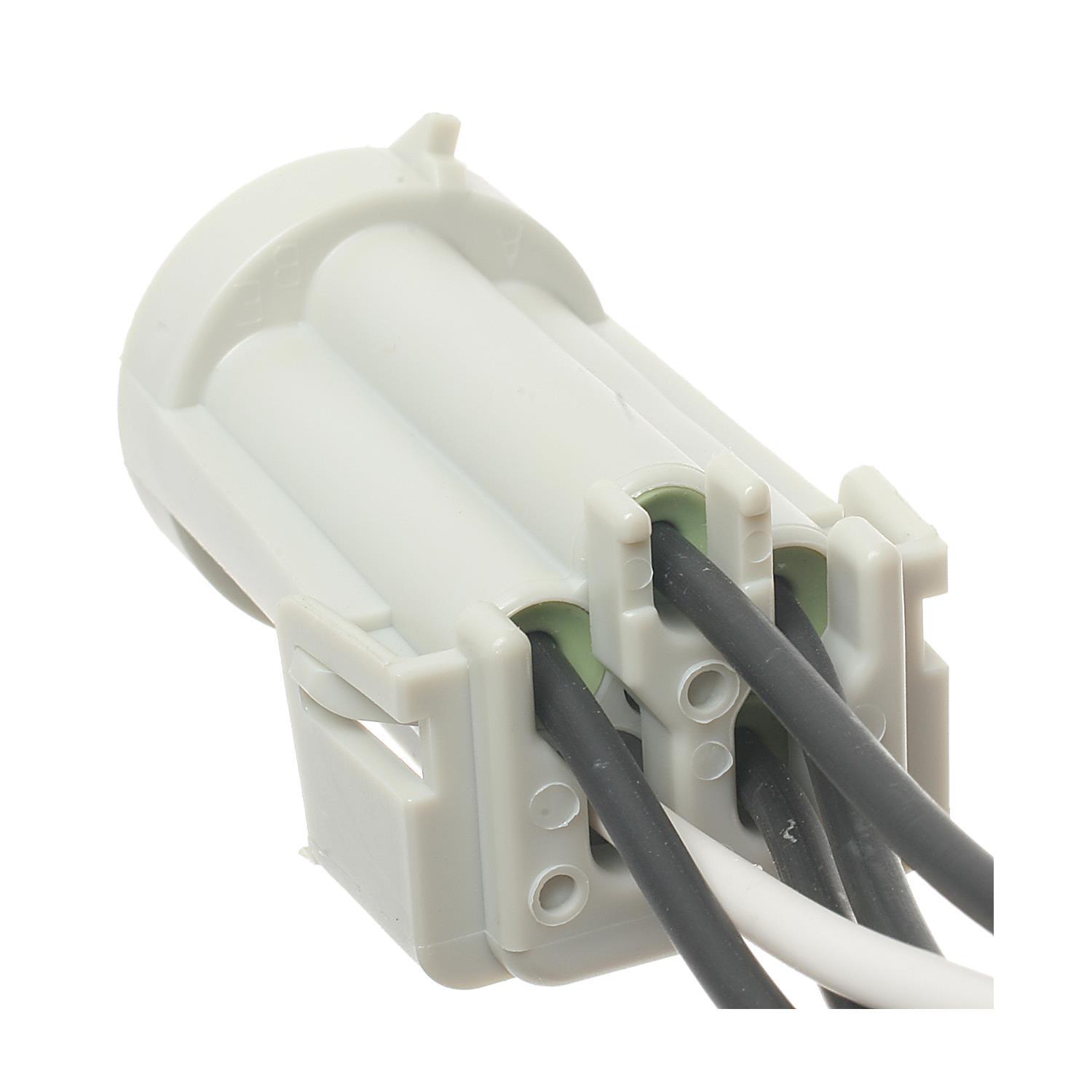 BWD PT5711 - Tail Light Connector BWD PT5711 Tail Light Connector product image 1 of 3