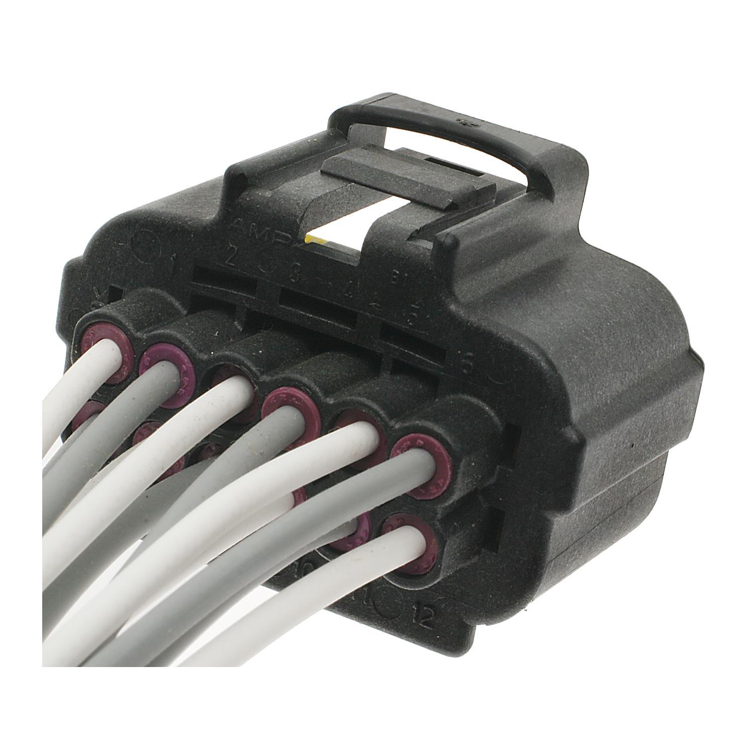 BWD PT5743 - Headlight Connector BWD PT5743 Auto Trans Wire Harness Connector product image 1 of 4