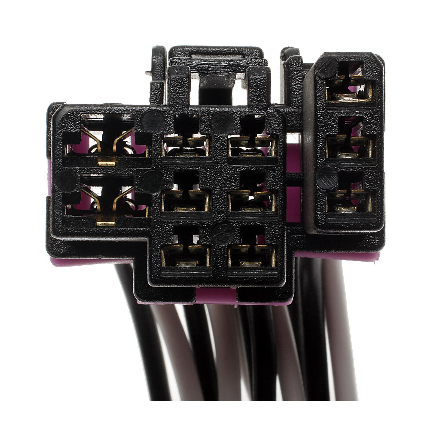 BWD PT5752 - Headlight Switch Connector BWD PT5752 Combination Switch Connector product image 3 of 3