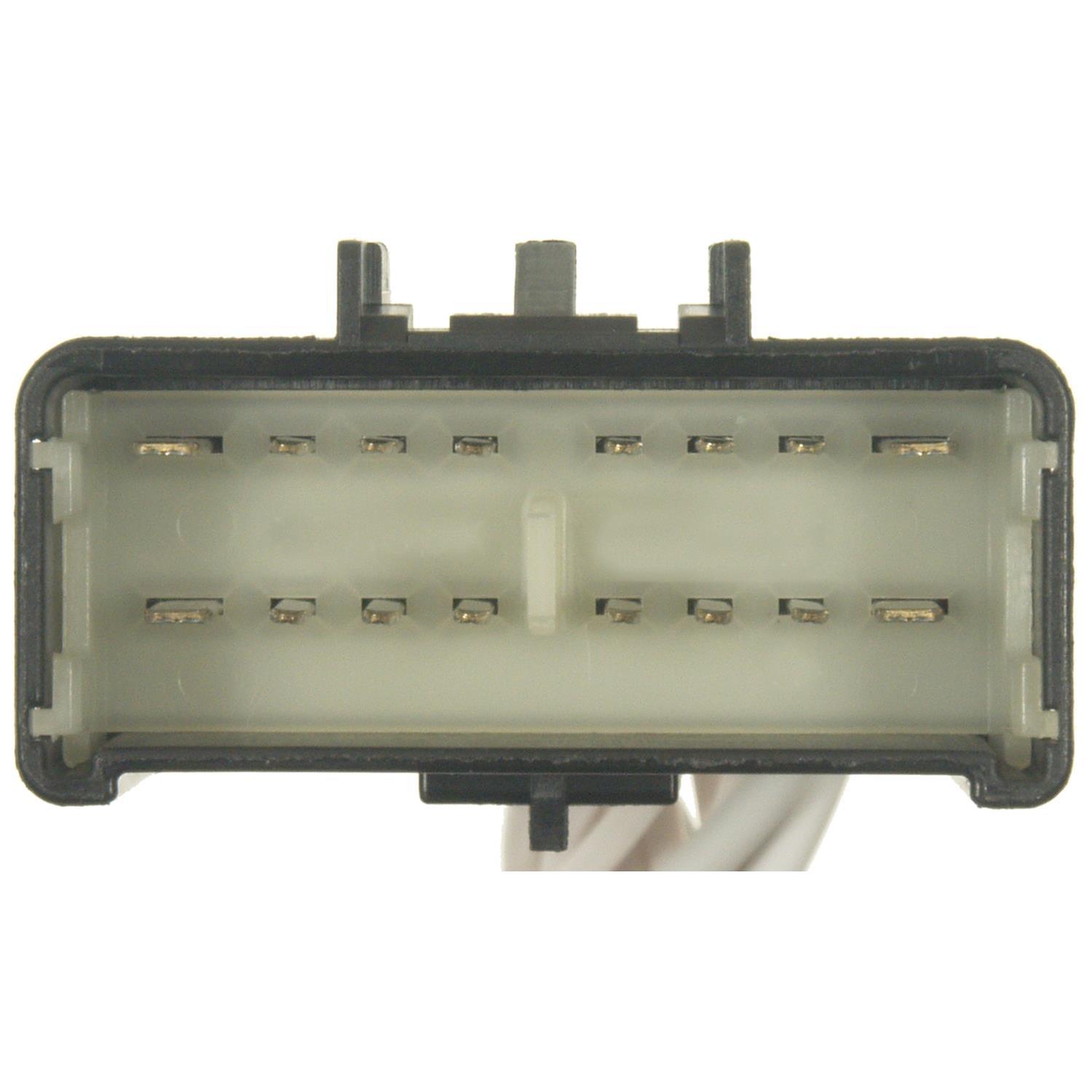 BWD PT679 - Body Wiring Harness Connector BWD PT679 Body Wiring Harness Connector product image 1 of 3