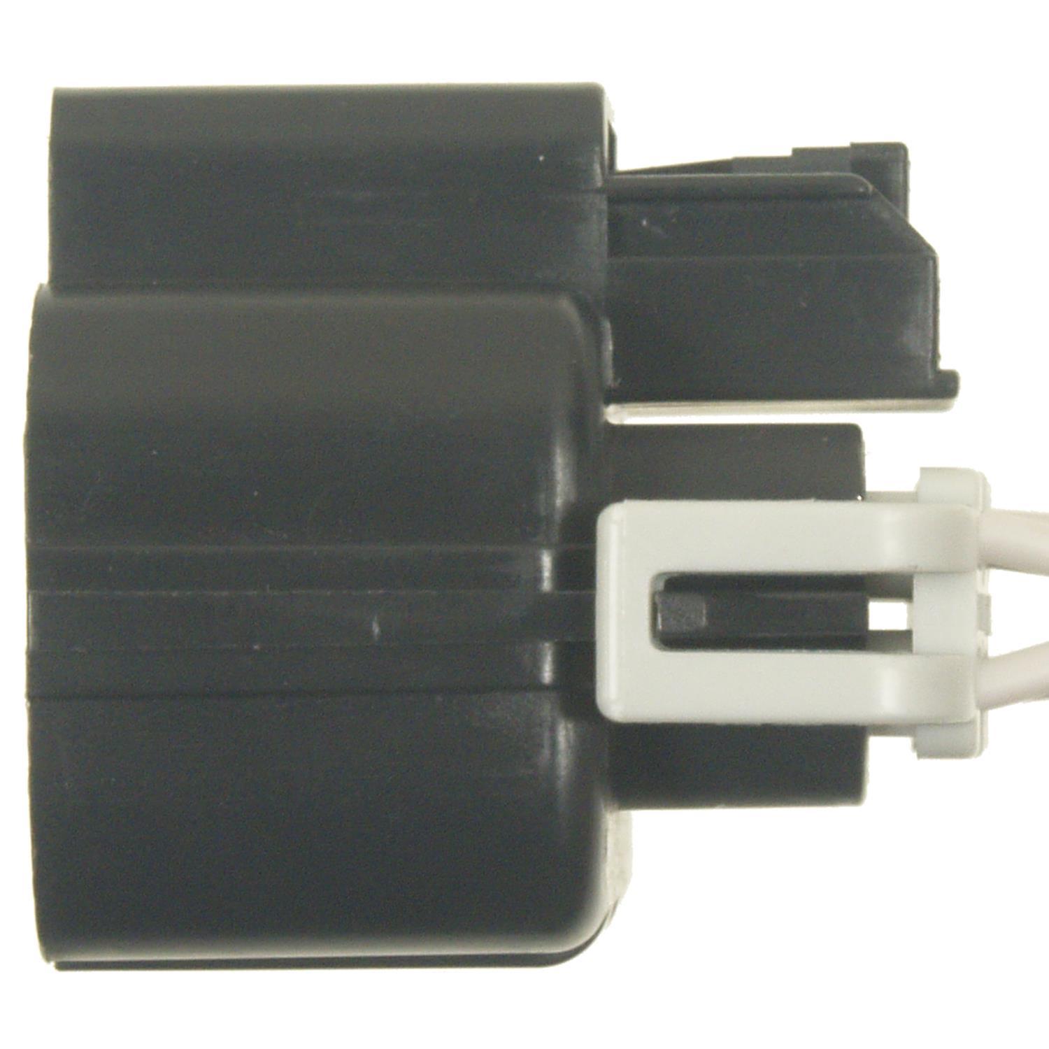 BWD PT740 - Rear Lamp Harness Connector BWD PT740 Junction Block Connector product image 3 of 3