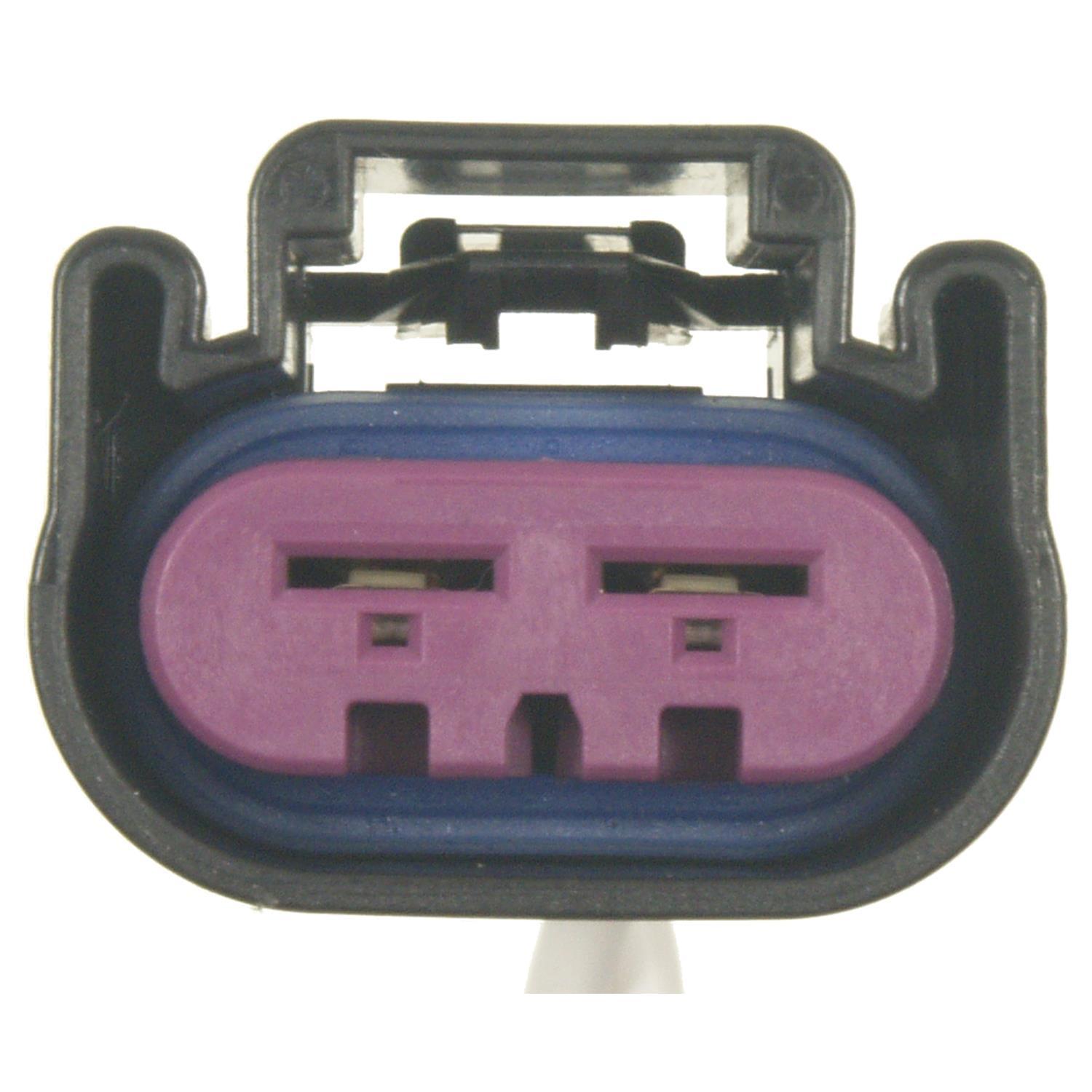BWD PT7870 - Engine Cooling Fan Motor Connector BWD PT7870 Engine Cooling Fan Motor Connector product image 1 of 3