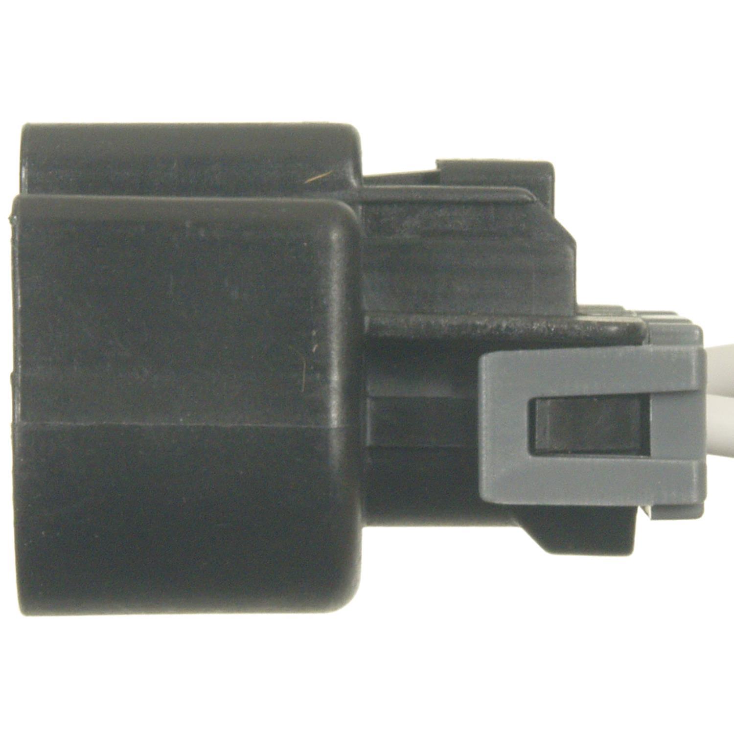 BWD PT7870 - Engine Cooling Fan Motor Connector BWD PT7870 Engine Cooling Fan Motor Connector product image 3 of 3