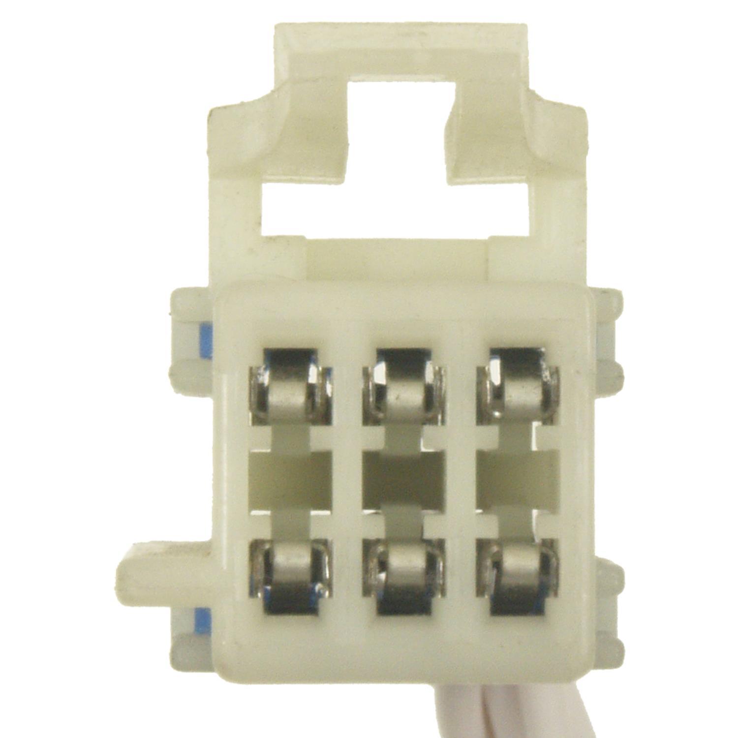 BWD PT824 - Traction Control Switch Connector BWD PT824 Air Suspension Switch Connector product image 1 of 3