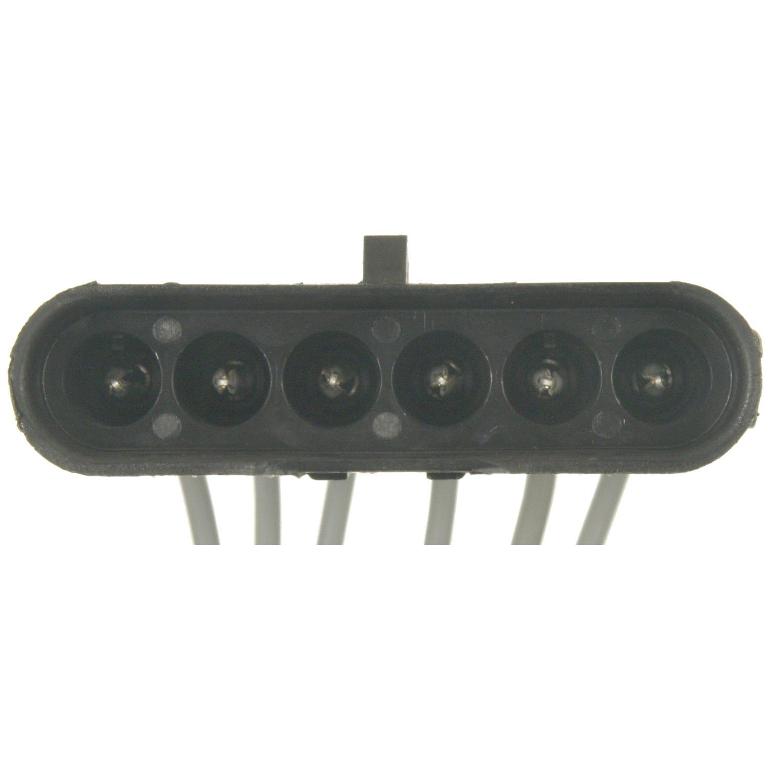 BWD PT848 - Headlight Switch Connector BWD PT848 Body Wiring Harness Connector product image 1 of 3
