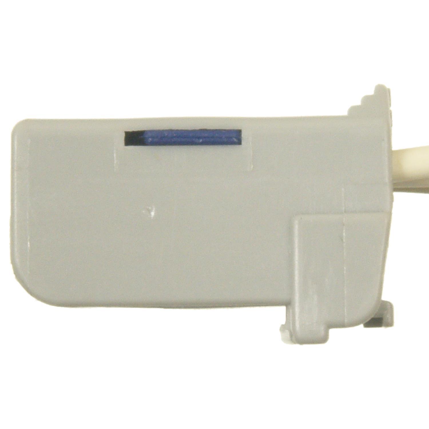 BWD PT974 - Liftgate Harness Connector BWD PT974 Air Suspension Switch Connector product image 3 of 3