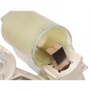BWD R2022 - Voltage Regulator BWD R2022 Voltage Regulator product image 2 of 3