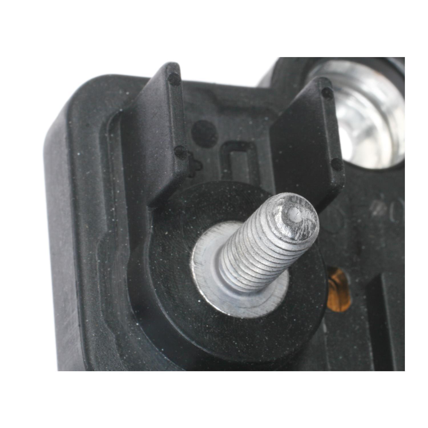 BWD R2032 Voltage Regulator product image 1 of 4