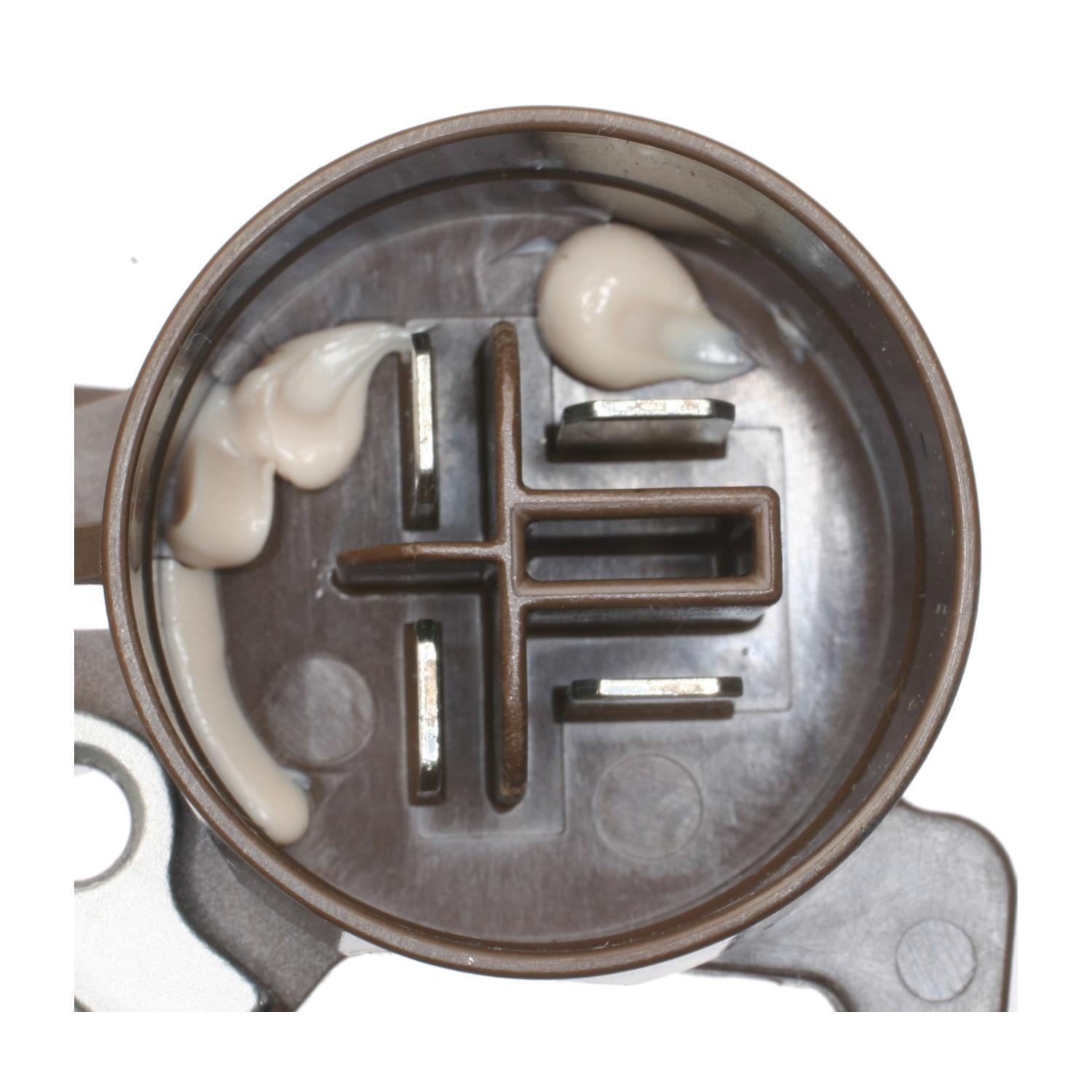 BWD R2046 Voltage Regulator product image 2 of 3